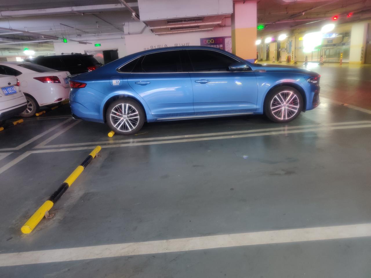 吉利星瑞 问下大家，今天在自动泊车的时候，我感觉快撞上了，然后我一脚刹车踩死，发动机舱就传出嘎嘎嘎异响，像是打齿的声音，