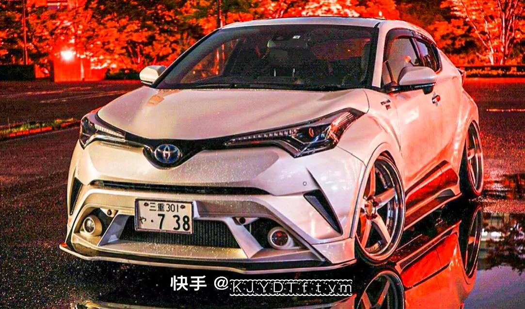 丰田C-HR 我手里只有4w，我想买，我分期一个月多少36期，