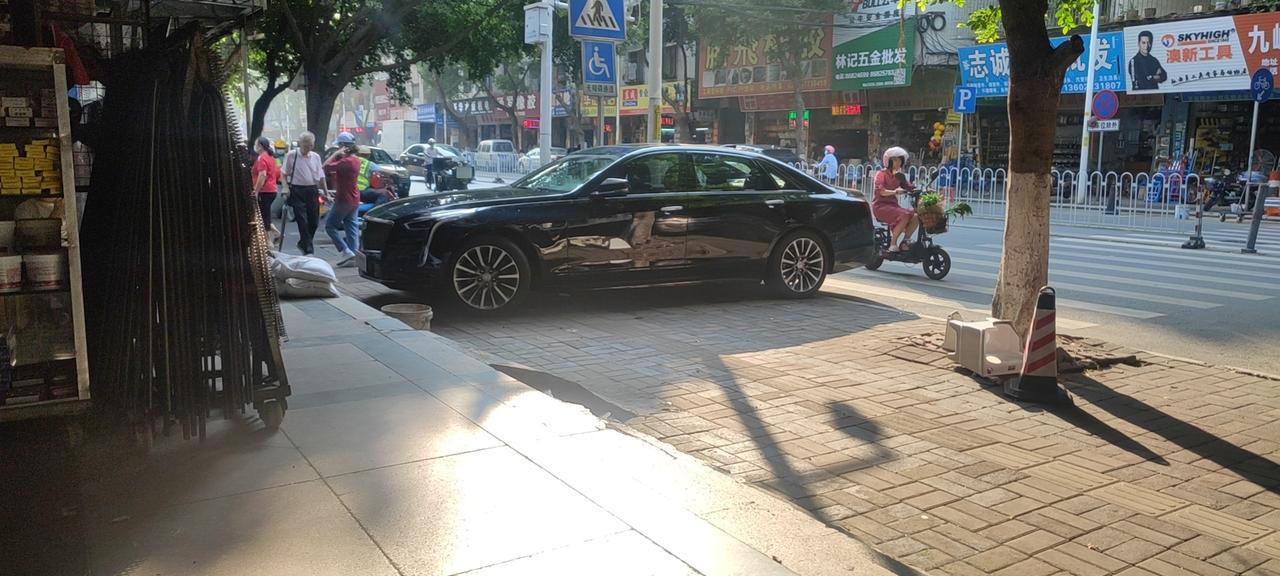 凯迪拉克CT6 求问各路大神，本人买的是ct6，28t尊贵型，2021.9.13，17点从4s店提出来的车 ，马上就开到