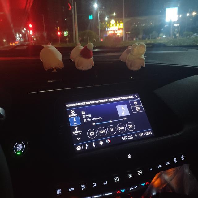 凯迪拉克XT4 请问一下XT4如何静音？有没有哪个按键可以一键静音