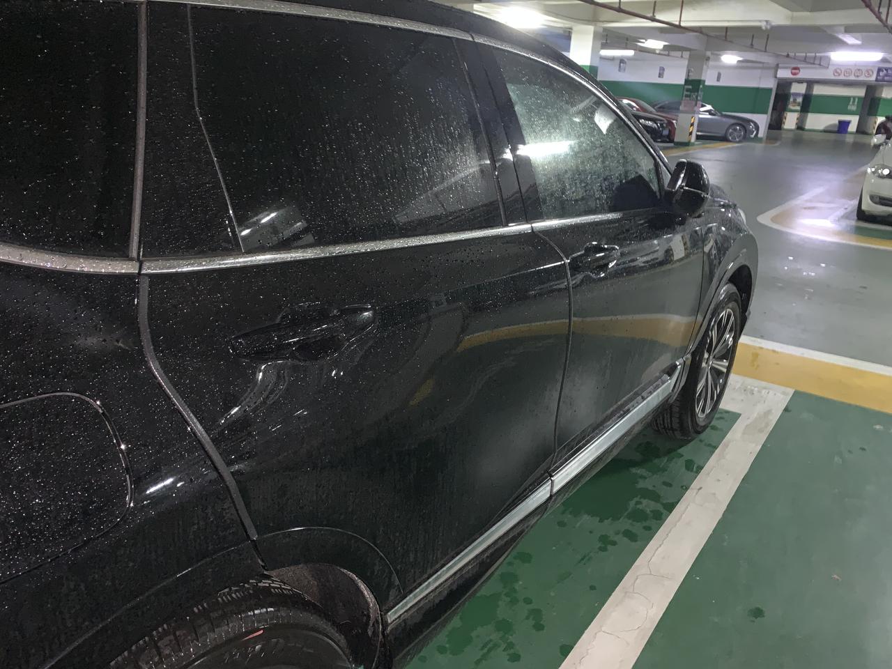 本田CR-V PHEV 这车的离地间隙不算高，腹部底下又挂着电池，大家上马路牙子怕不怕？有无人磕到过底盘？另外有无兄弟能