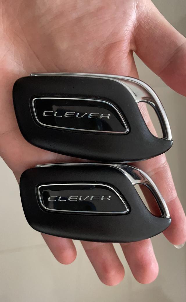 荣威科莱威CLEVER 有谁知道配把钥匙多少钱？谢谢！