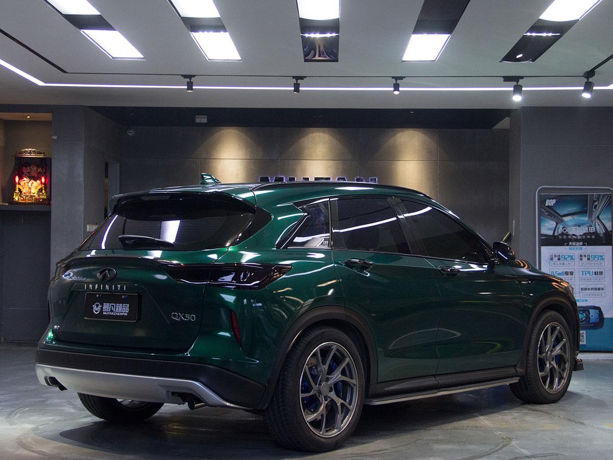 英菲尼迪QX50 qx50车都改什么颜色膜了？想贴梦幻火山灰