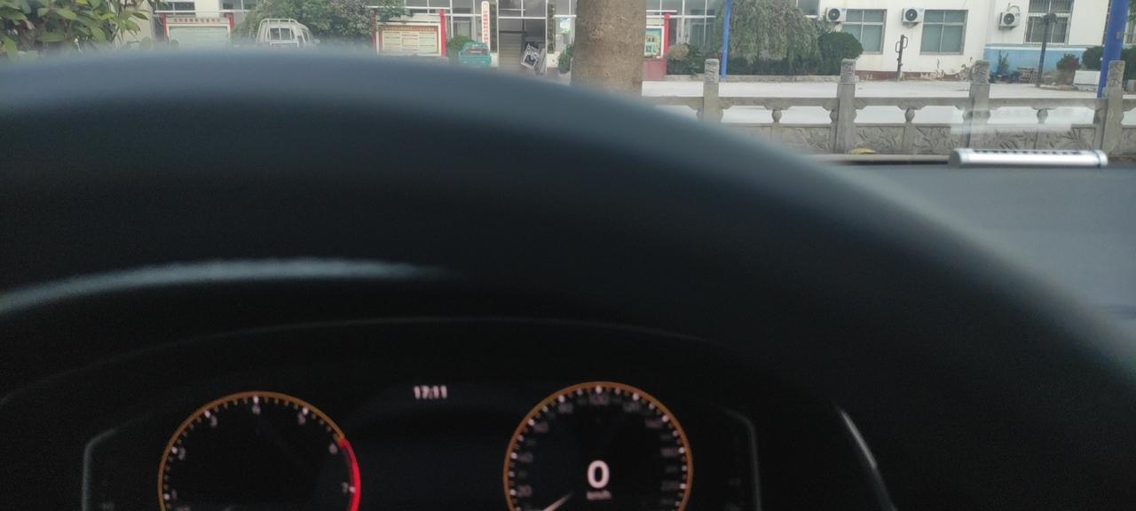 家人们，22款帕萨特保养的话，福斯0W20的全合成机油效果怎么样？？？壳牌跟嘉实多黑钻的呢？