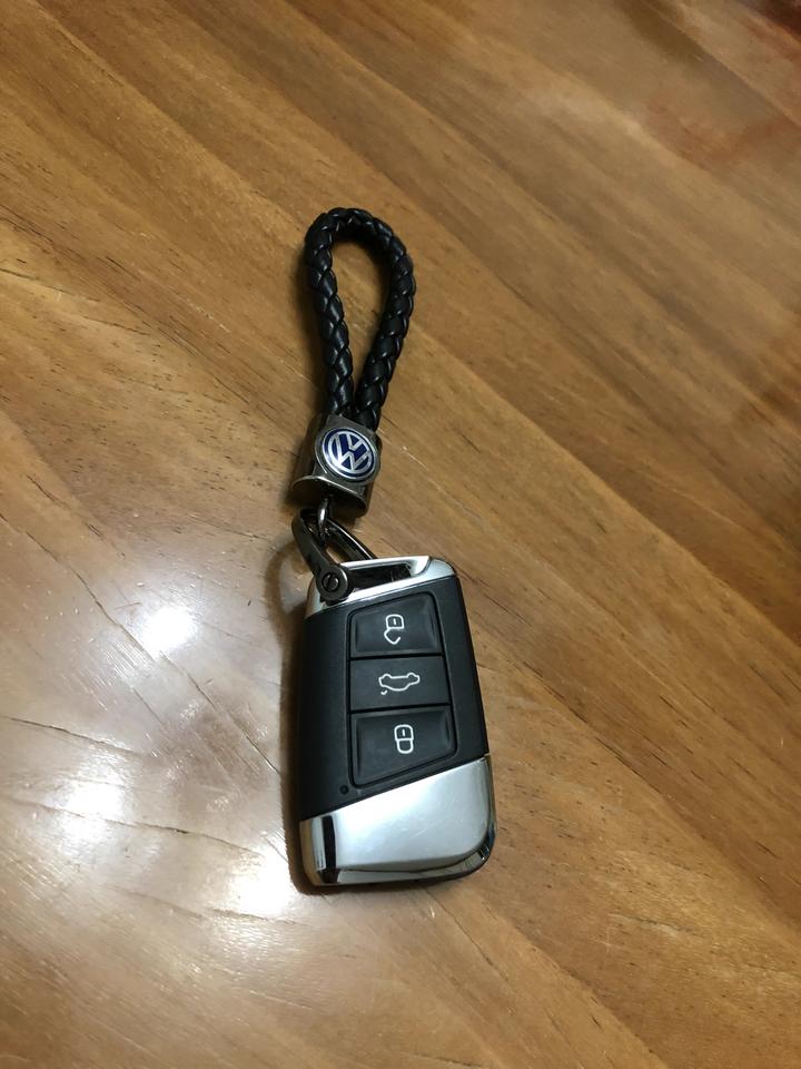 我是19款帕萨特车主，碰撞测试真的让我很扎心。后悔也来不及了。想听大家说说这车其他方面的优点来安慰安慰我好吗？