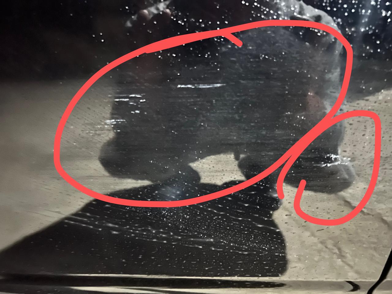 大众帕萨特 大佬们，车刮到家里的另外一辆车，不走保险需要花多少啊？走保险该怎么走，小弟新手小白，跪谢