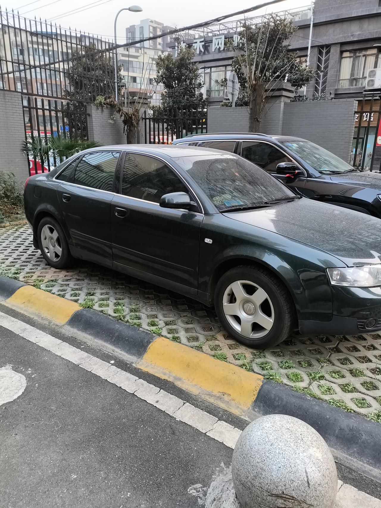 奥迪A4L 这是个奥迪几呢
