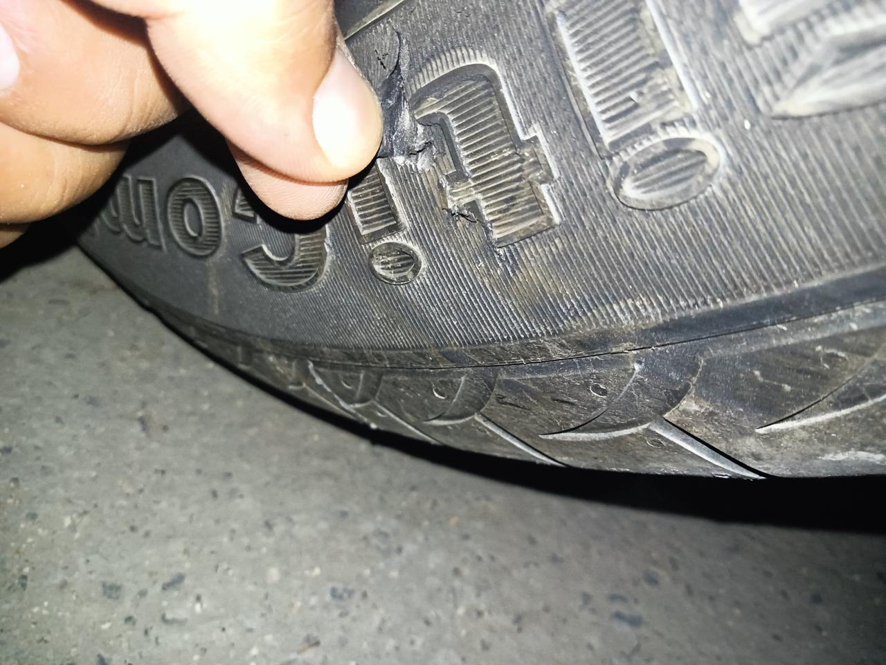 哈弗H6 各位大哥大姐们谁能帮我看看这跑高速安全吗，四天的新车跑了三百公里不到左后轮，二代国潮冠军