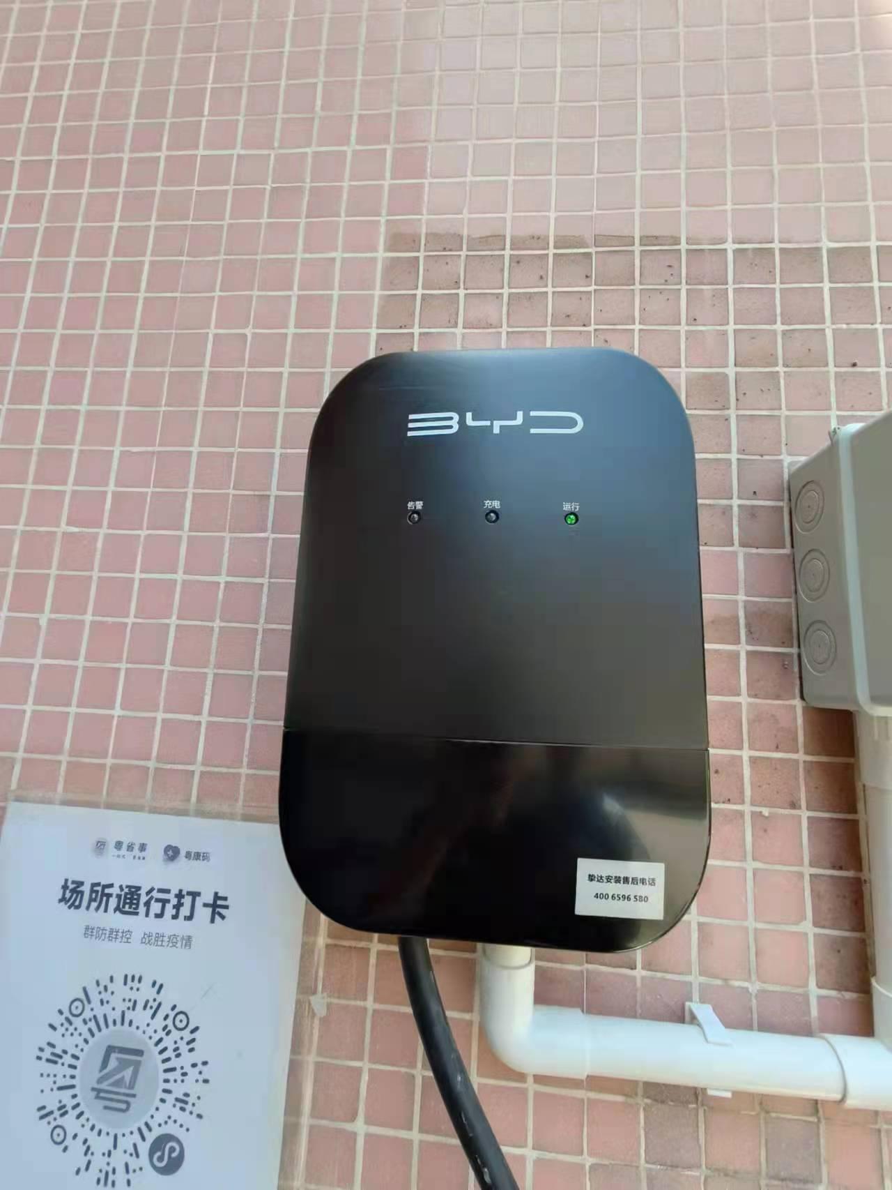 比亚迪宋PLUS EV 准备装充电桩了，下面哪款好？？？