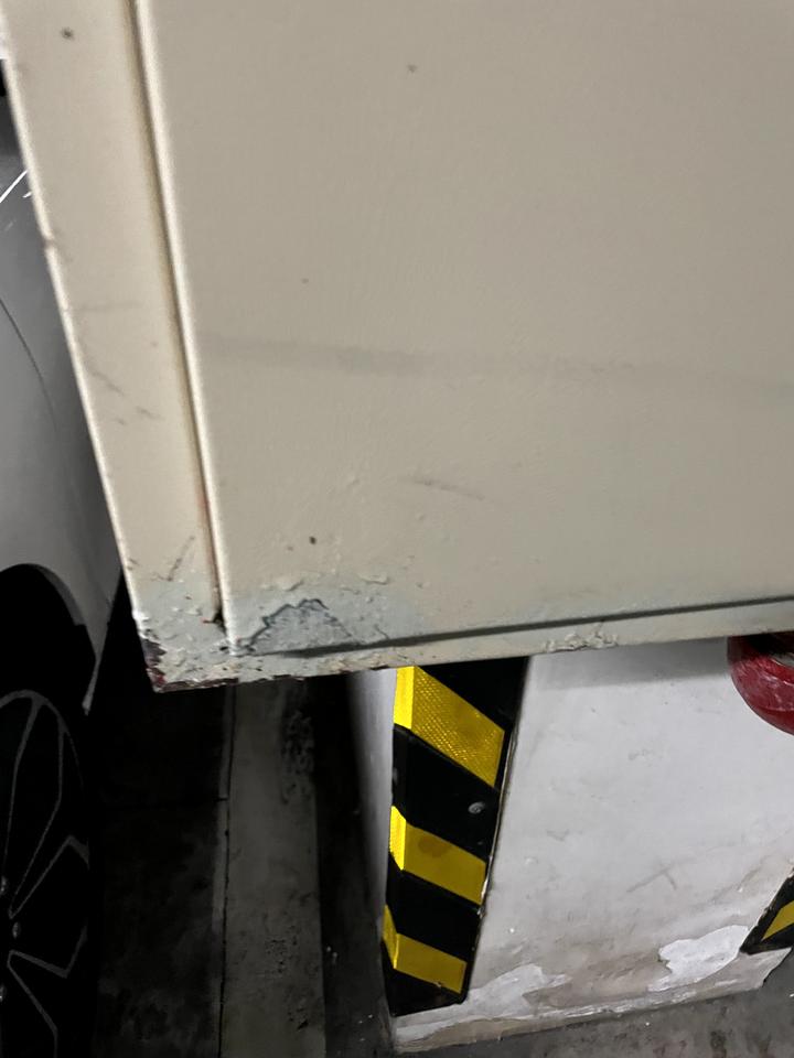 各位福友们，新一代福克斯尾灯多少钱啊要不要走保险啊？