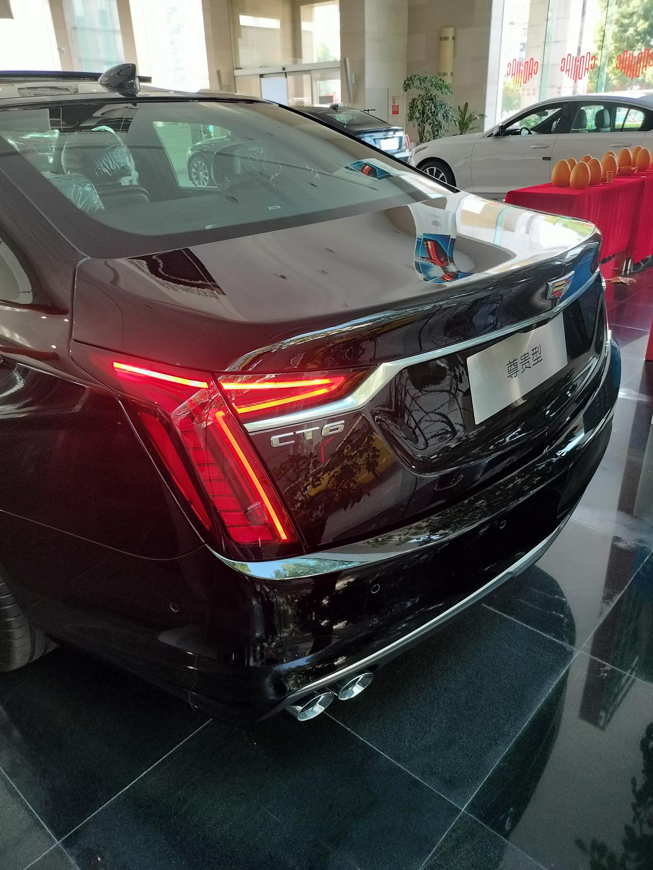 凯迪拉克CT6 兄弟们 CT6尊贵现在落地多少？