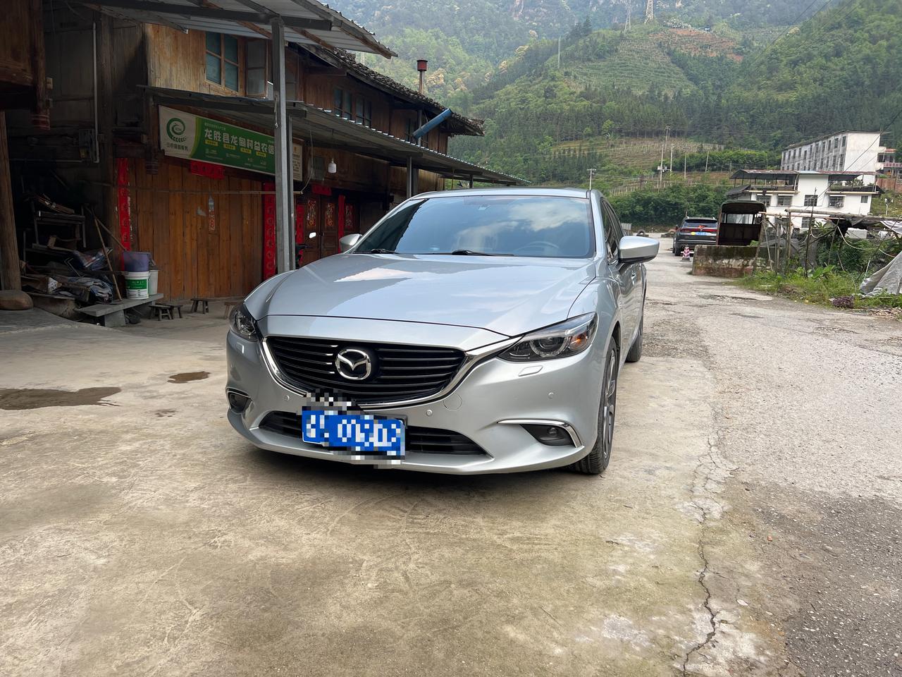 马自达阿特兹 后视镜折叠时不时就折叠不了了，赔了油还是一样，好像晒久了也收不了 开的时候不能到位得扭那个折叠开关才能一点