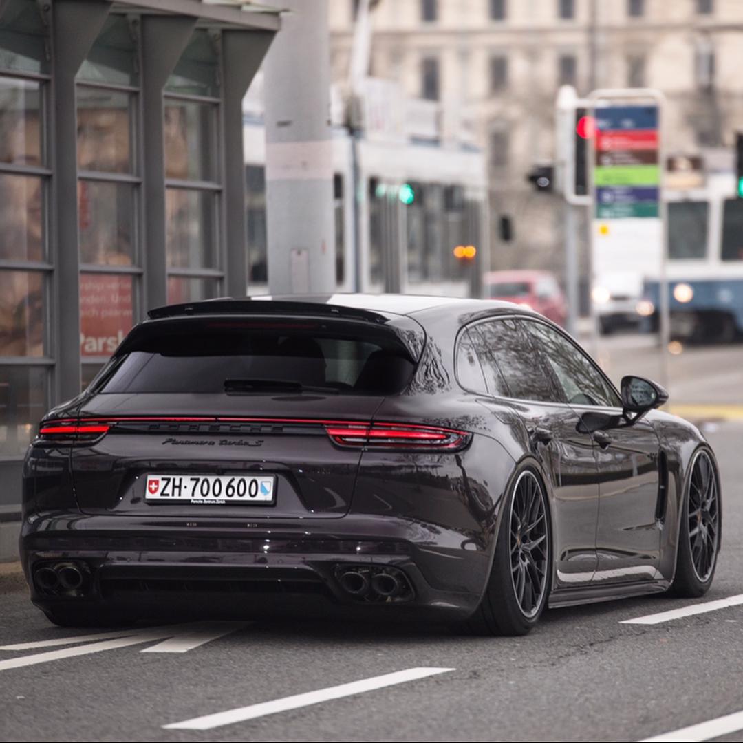 保时捷Panamera 保时捷 porsche panamera 4s sport turismo 对比奥迪audirs