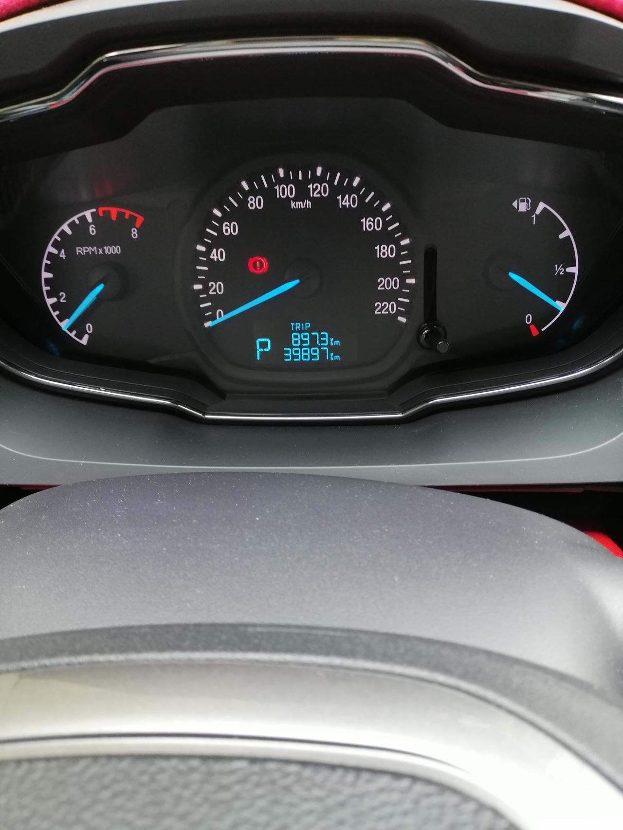 福特福克斯 897.3km 那里数字代表什么 这两天多出来的
