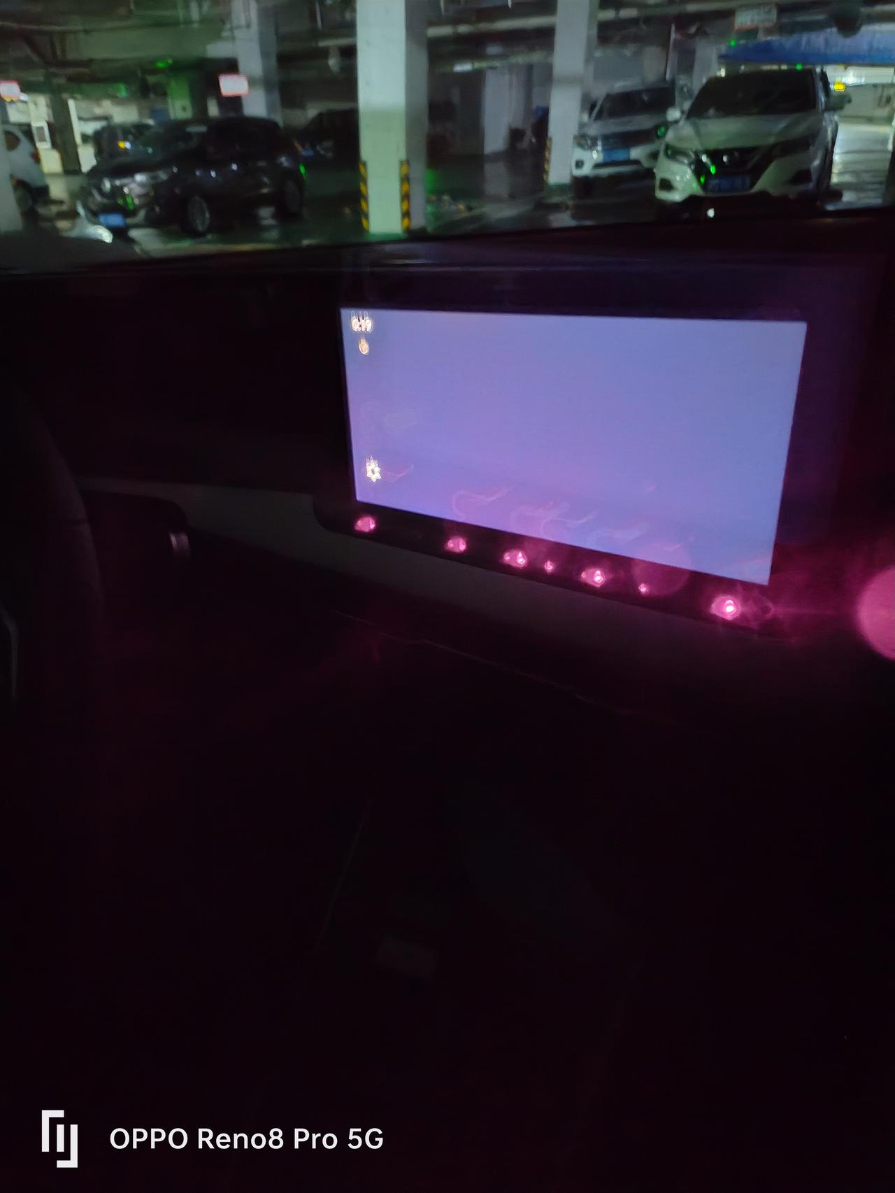 凌渡酷辣版停车锁车后中控是这样的正常吗？