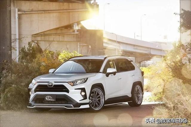 丰田RAV4荣放 能改成这种么 有人弄么