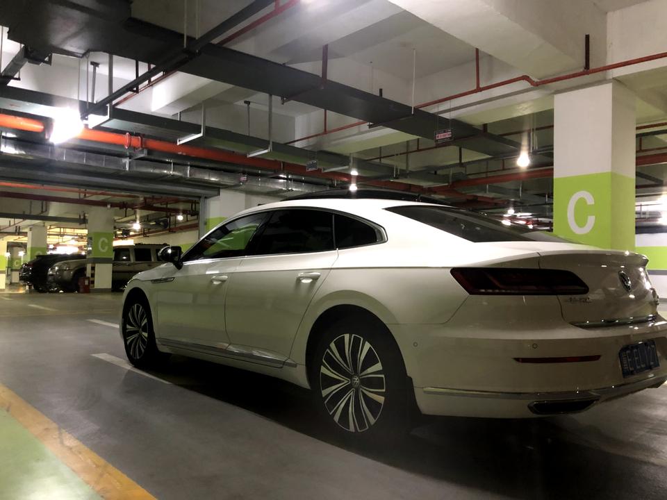 大众CC 大众Cc 2020年1月份提的车  4w公里数   按揭合同还有两年  现在能卖多少钱啊？