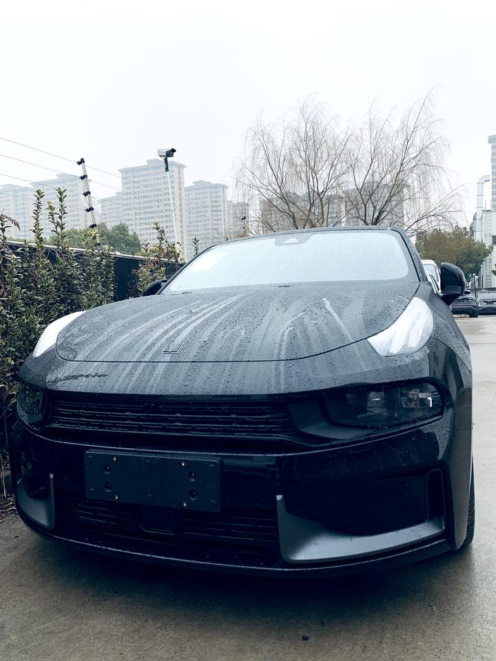 请问领克03  2.0TD 冠军版  怎能用苹果手机的carplay