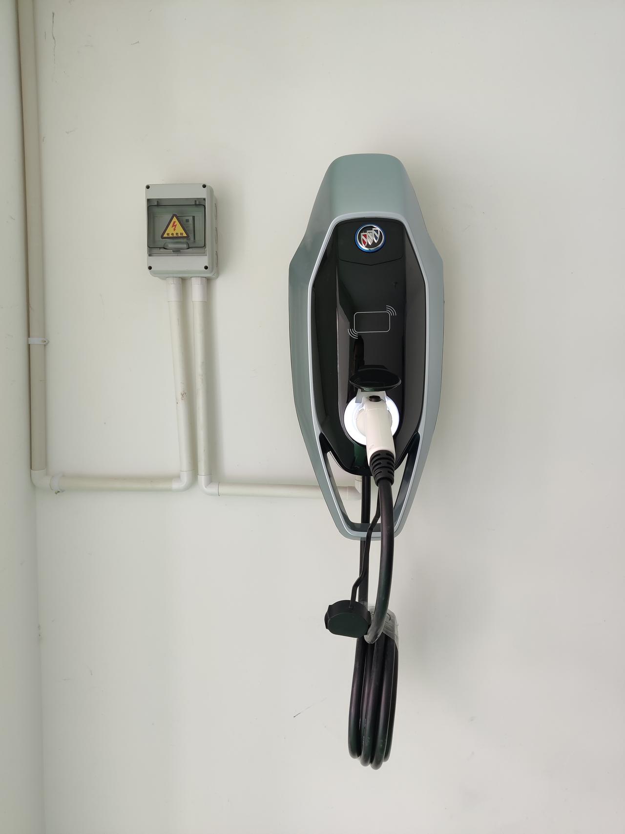 别克微蓝6 PHEV 微蓝六倒车雷达的声音能调吗？感觉声音太小了