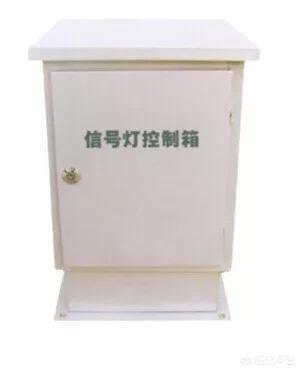 卡罗拉-红绿灯坏了，只有红灯正常，红灯灭了算违章吗？该怎么处理？