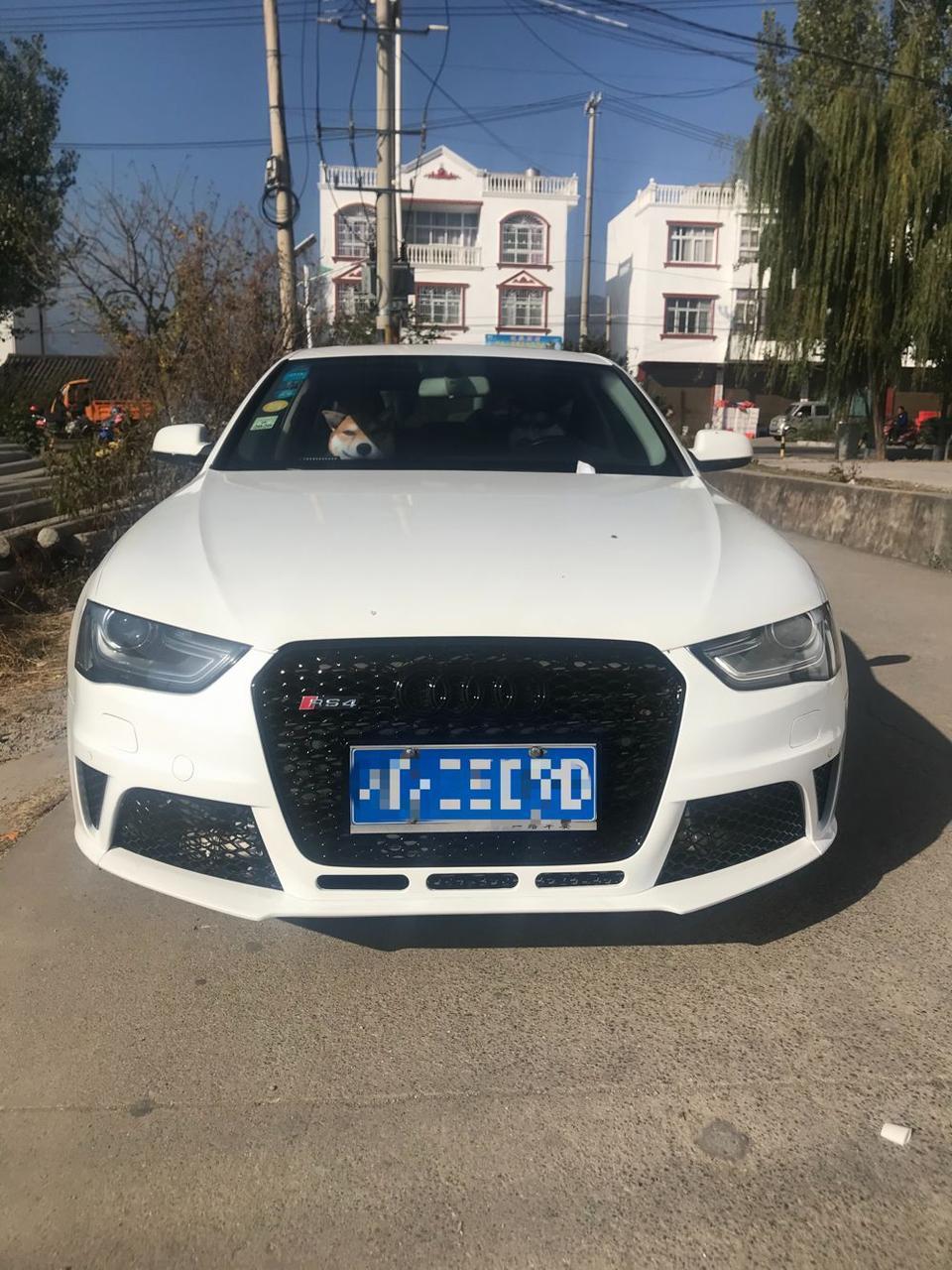 13款奥迪a4l2.0t进取版行驶8.9万公里，天窗异响，打开天窗就不响了，关闭天窗就响。感觉是那种板子松动的响！有没有同情况的车主，分享一下。