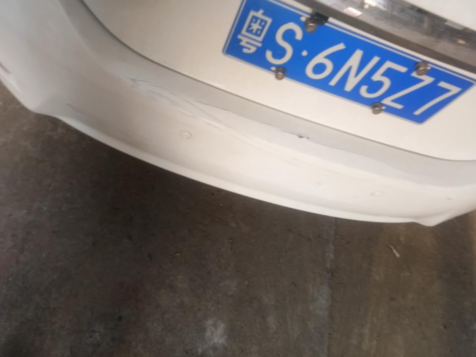 卡罗拉-谁帮我估一下这个去4S店修大概多少钱
