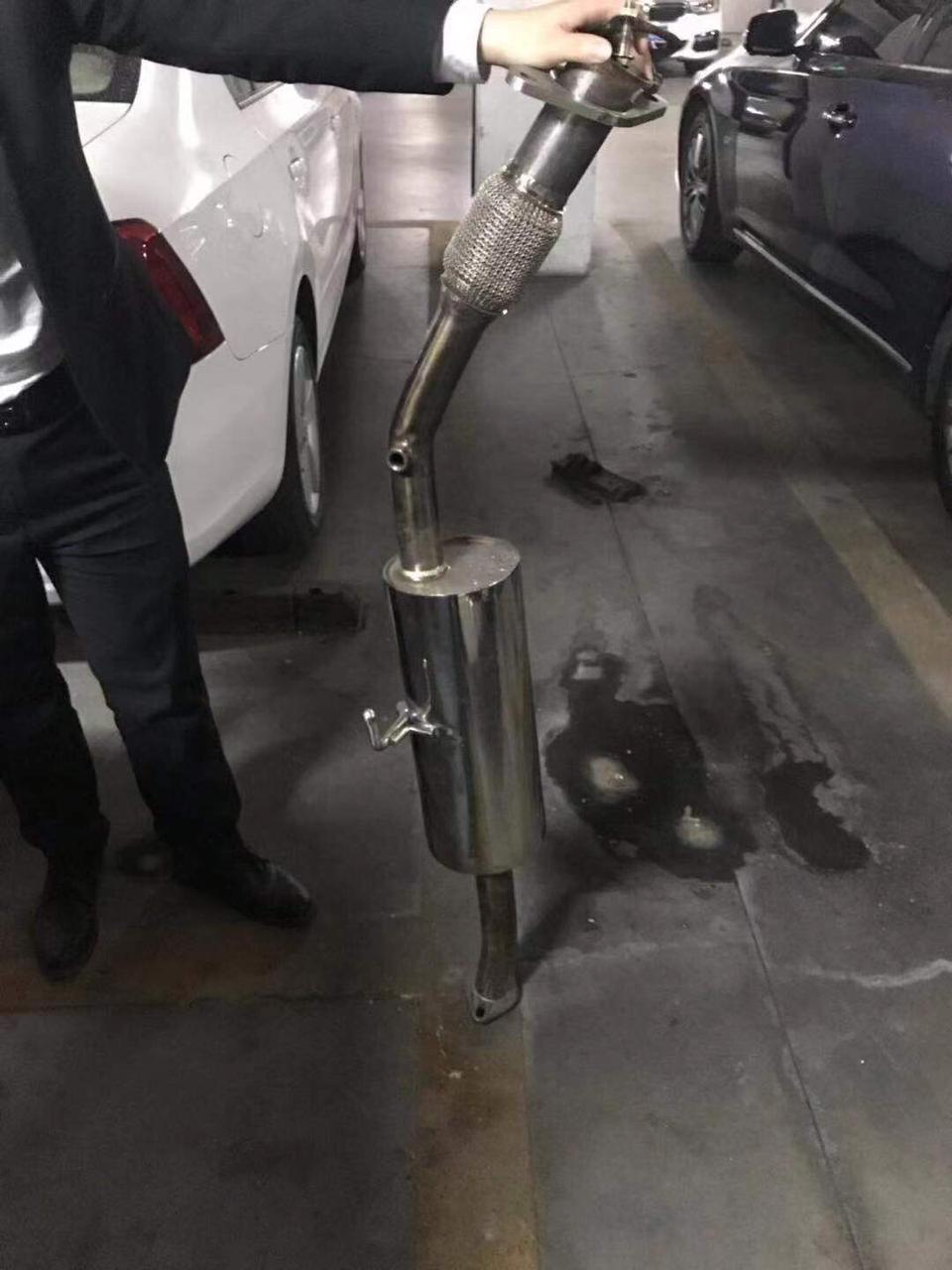 18卡罗拉排气是整条不断的吗？改中段内回压排气装原装的尾段，能达到消音吗？