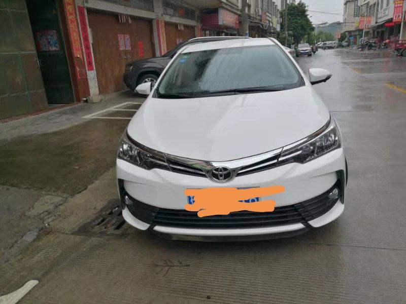 谁用贴纸把卡罗拉贴的最漂亮，发图出来看呀