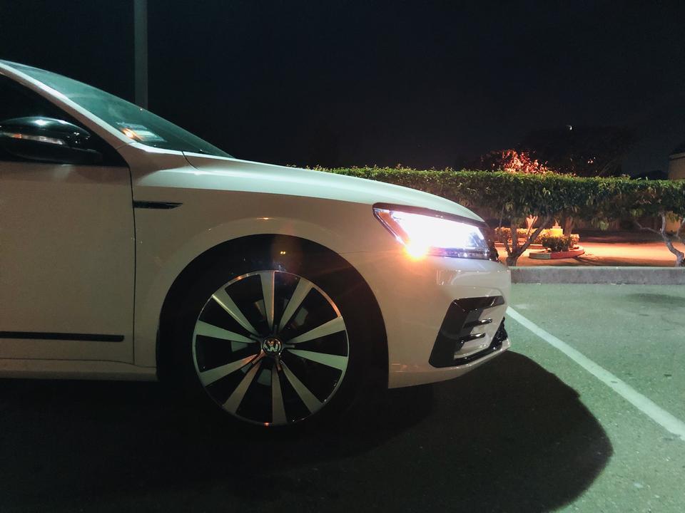 passat-各位大神，海外求助
这是北美帕萨特GT
暂时纯原装，最近过弯感觉避震比较软，想求助一下有经验的大神
本人小白，性能取向，只想轻改一下，有没有好的避震可以推荐一下呢，感谢感谢！