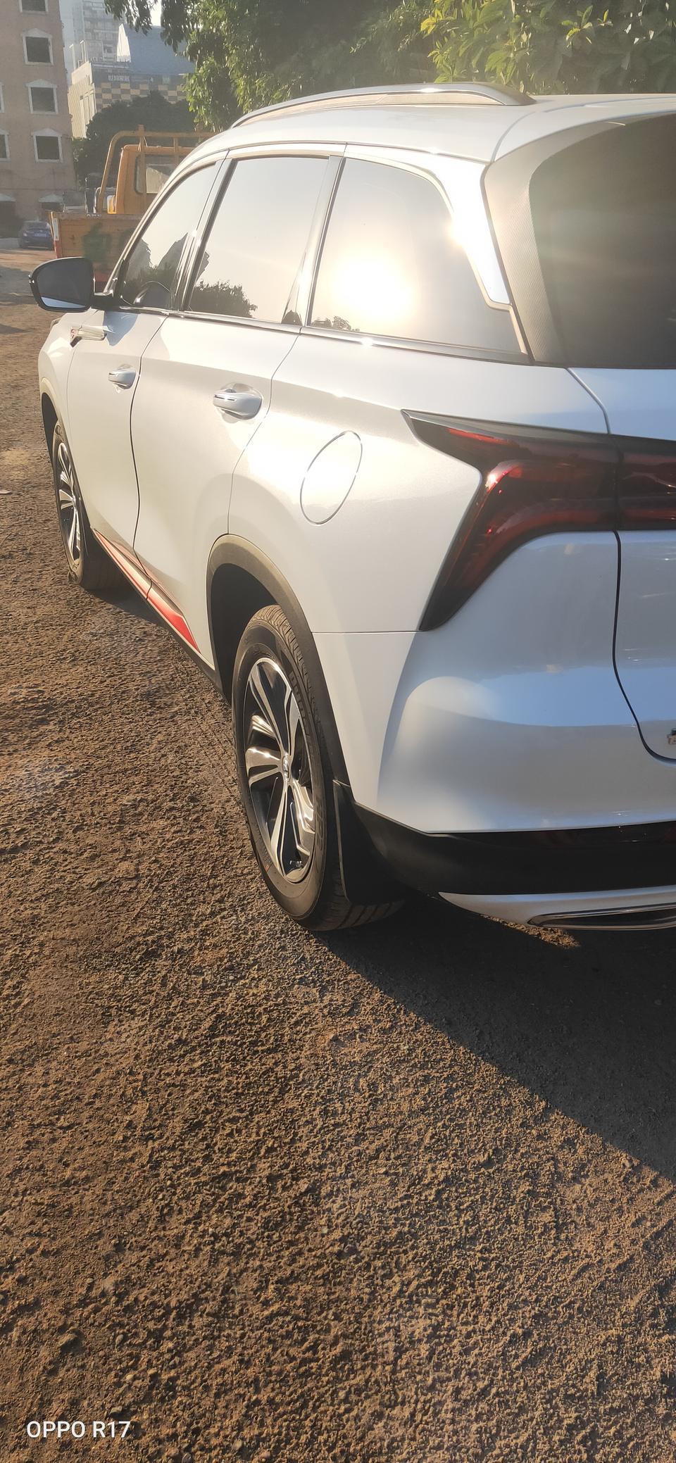 长安cs75 plus-才一个多月的车，唉，怎么搞哦，心凉了