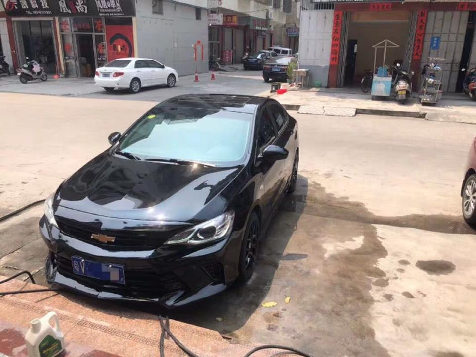 科沃兹正驾驶副驾驶门异响是什么情况，各位有没有这样的情况，有没有可能是行车记录仪的线路碰的声音