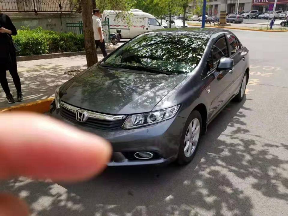 想买个车，预算不多，是8万7落地买18款，国五飞度新车呢，还是7万买个二手13款，14年上牌的9代思域，里程3万7千公里。