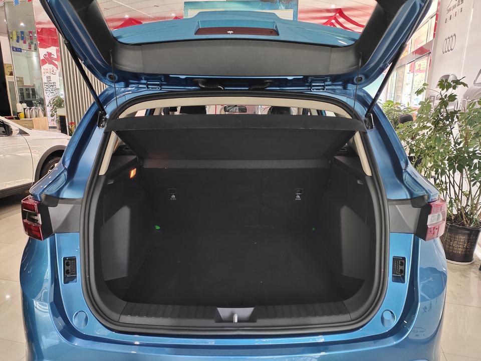 品牌：骏派D80，车型：TD220自动精英型，排量：1.2T，请问这车觉得怎么样？成交钱是多少？