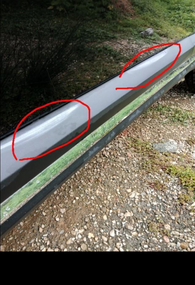 哈弗h6-全新h6就是这个质量。今天把车洗一下那几块白色的，不知道怎么回事。这个大家都看得到，决对不是刮的吧。请问大师们这是什么情况？