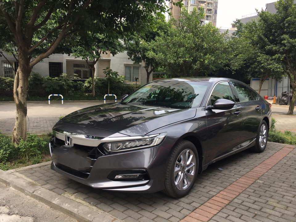 雅阁-急，求解答！里程及油耗显示我设置了A和B之后，整车的总平均油耗看不到了，求大神支招。
燃油，精英