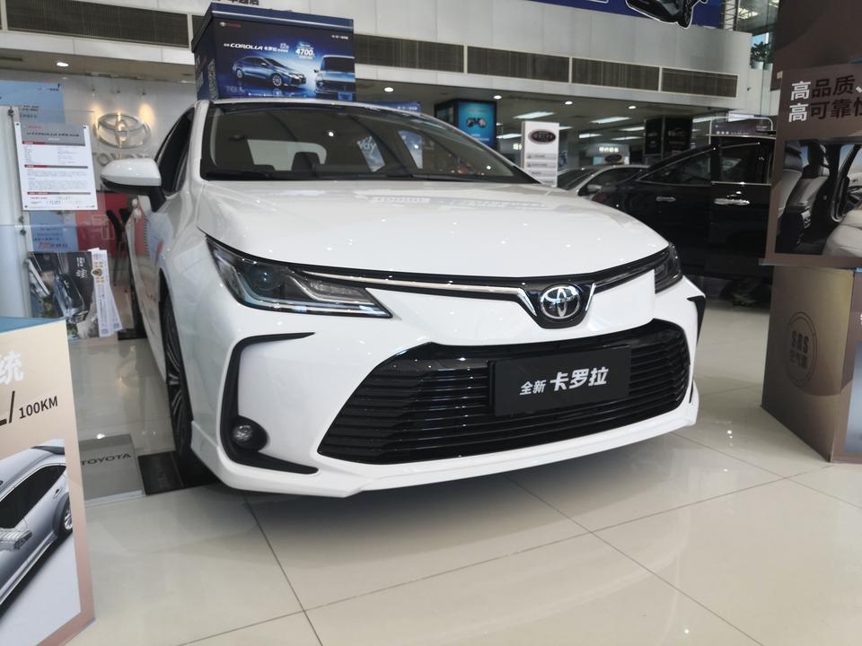 卡罗拉19年新款1.2T，运动版，指导价：13.68万。
送真皮座椅，后座出风口，倒车雷达，行车记录仪，6次保养。
落地14.9万
各位兄弟，这个价会不会贵了啊？