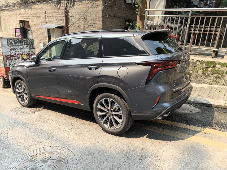 长安cs75 plus-长安CS75和长安CS75PLUS这两款车型，车友们呢们是如何选择呢？给个意见？