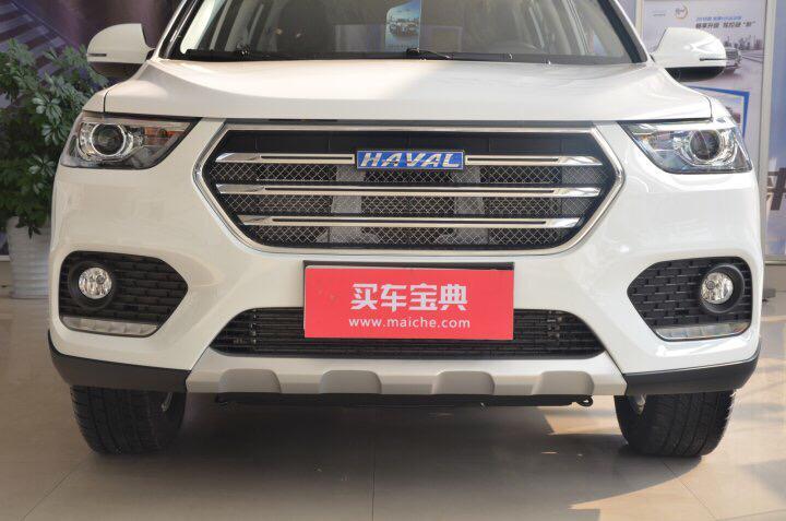 哈弗h6-哈喽，各位车友好，我想提一辆18款，手动精英（蓝标）的，我们这边4S店说裸车价优惠两万，然后再加上入户口，上牌什么的，大约需要多少钱才可以落地，毕竟我喜欢手动挡，而且省油，所以想提一辆手动的