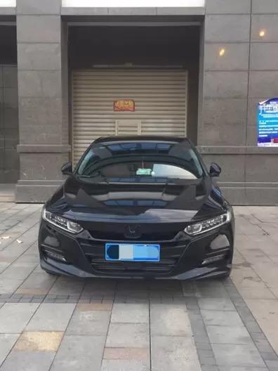 雅阁-成都国6精英版按揭大概下来多少钱 第一次买车 刚才4s店打电话跟我说 如果我首付10w 办下来大概需要20.8万还减掉了一个6000利息减免 说什么2年不免息一年半免息？？？

大家有已经提车的吗 可以说说价格吗 万分感谢