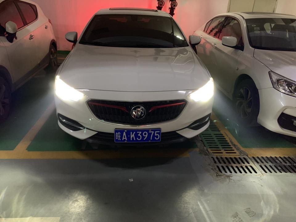 问下圈里的大佬19款的君威中控台异响，怠速启动后发动机抖动大正常么？