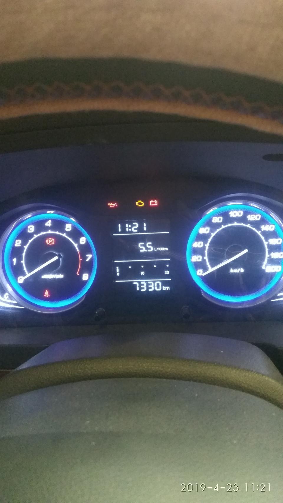 北汽昌河q25-今天只开了30公里，油耗从6.3L/100km一下子降到5.5L/100km，我好喜欢。