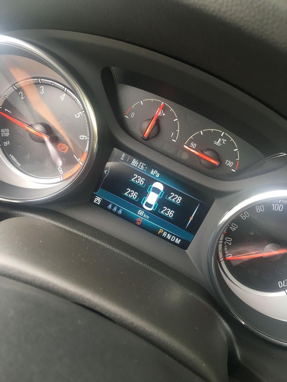 君威-刚提的新车 过几天准备跑高速800公里 这个胎压可以吗