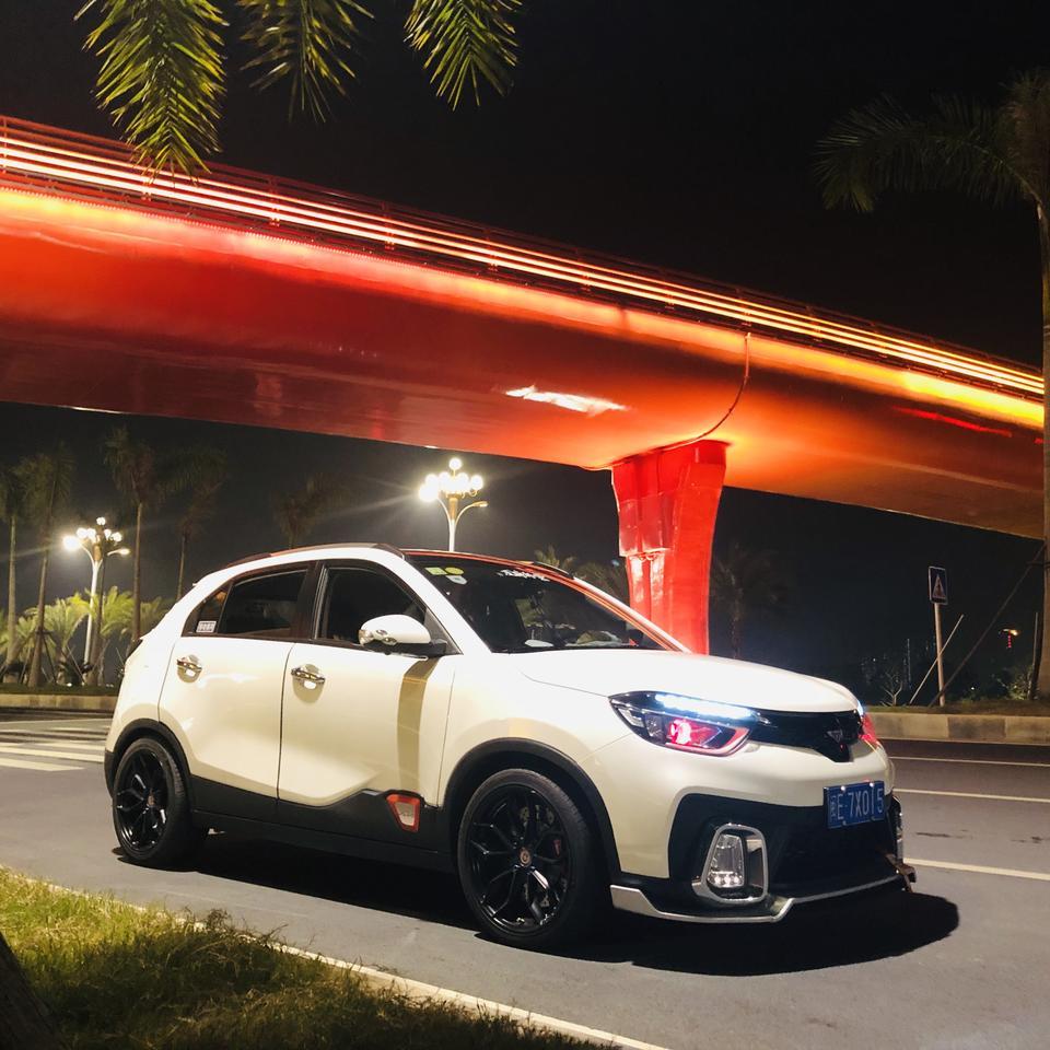 东风风神ax4-有没有哪家改装店有在卖这款车的零配件或者改装件