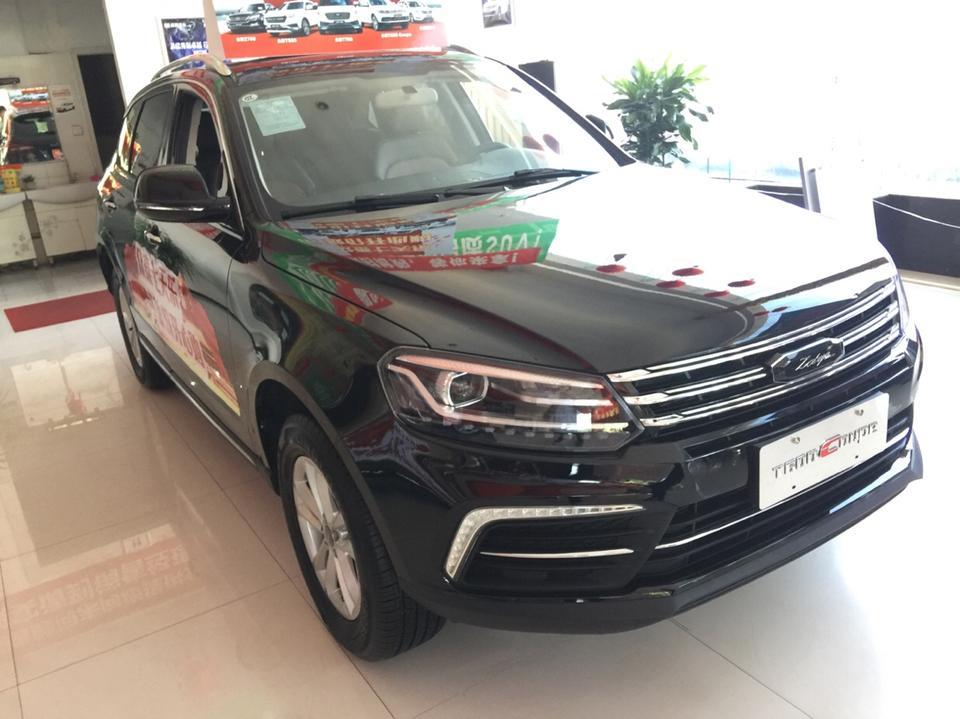 众泰t600 coupe-咨询各位车友一个问题，车是T600Couple手动豪华版，没有一键启动，在提车时候，给了两个车钥匙，一个遥控钥匙带机械钥匙的，另一个只有一个机械钥匙，没有遥控器。
如果没有拿带遥控器的车钥匙，只有一个机械钥匙，在车锁住的情况下，如何进去把车启动，开走，并锁车呢？
我之前试了一下，车门处的钥匙孔插进去，有时候会有报警声响起，还有一次，开车门没报警，进去后发动车子时，车的报警器开始疯狂报警，这种情况肯定开不了的。请教一下怎么操作？谢谢各位老铁！