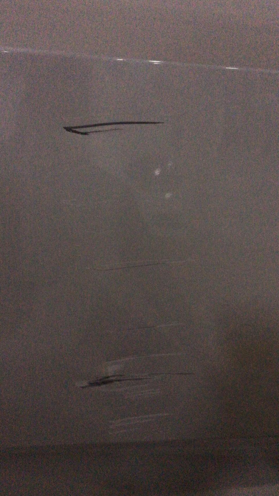 思域-后车门刮了，回4s店喷需要多少钱