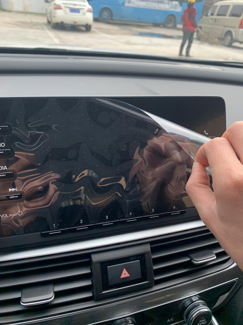 雅阁-请问这张膜撕掉里面还有膜吗