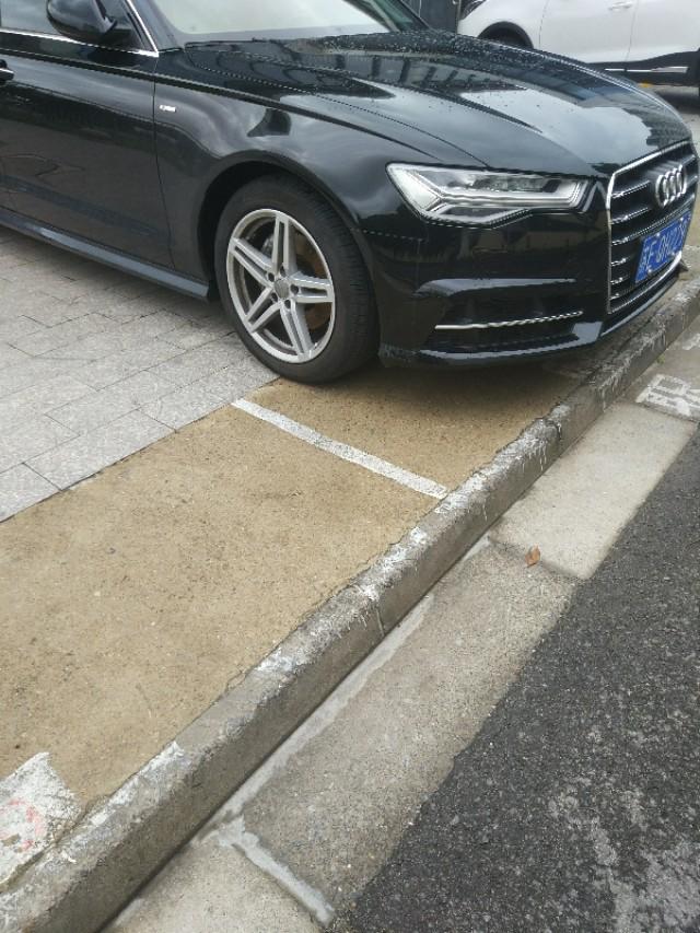 奥迪a6l-看看有没有这么酷酷酷的车啊