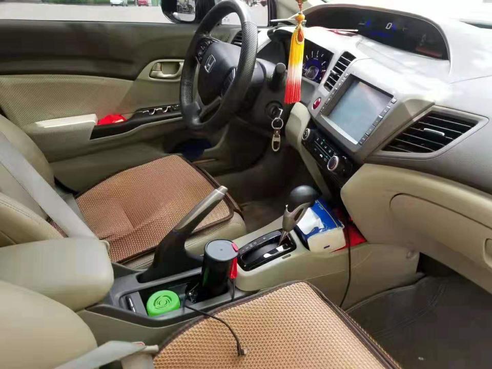 想买个车，预算不多，是8万7落地买18款，国五飞度新车呢，还是7万买个二手13款，14年上牌的9代思域，里程3万7千公里。