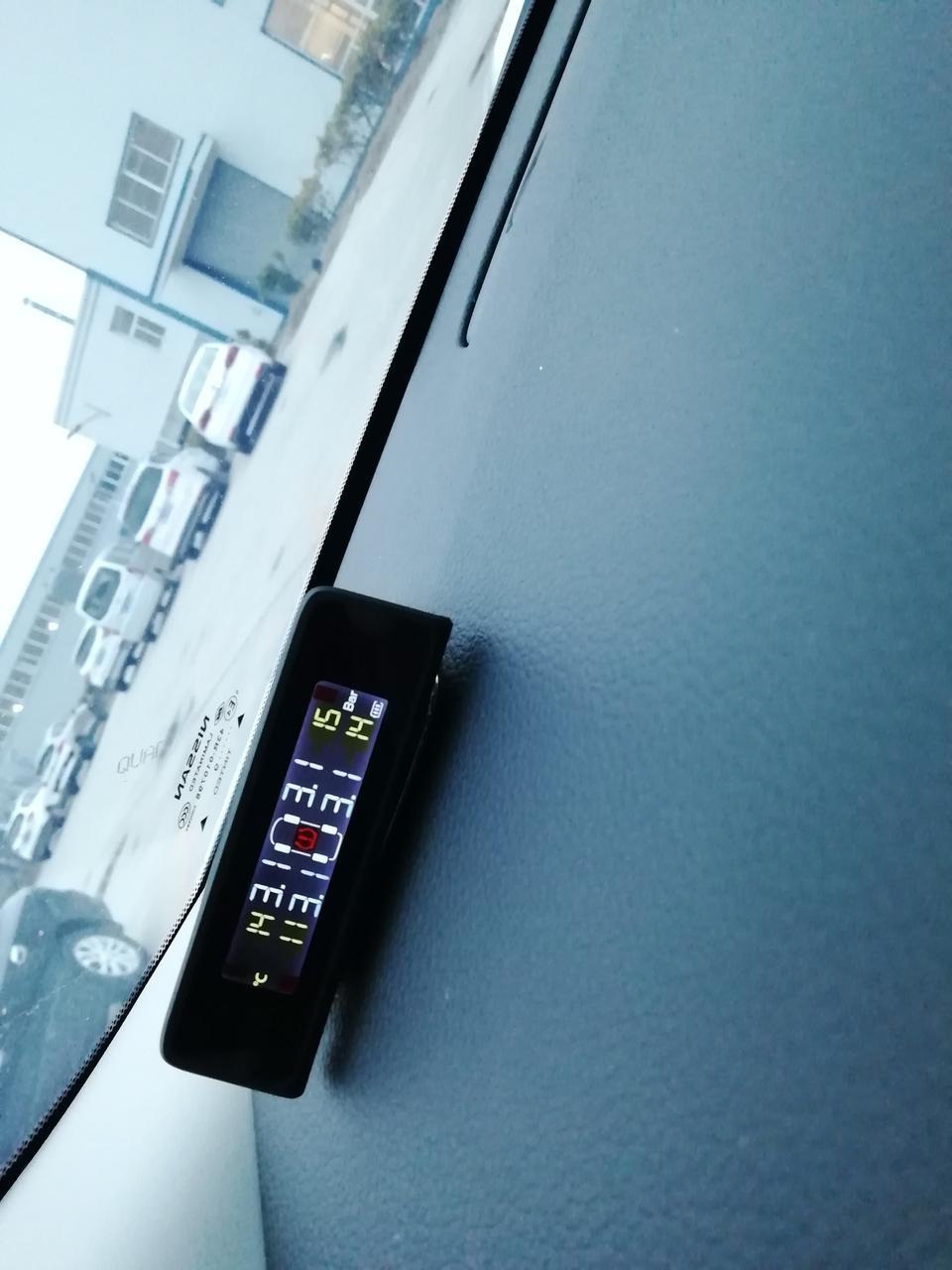 19款轩逸提车两个月，跑了几次高速。一直没有装过胎压监测，今天装了360的胎压监测一直报警胎压过高。最高的时候到了3.2这个正常吗？要放气还是怎么的？
