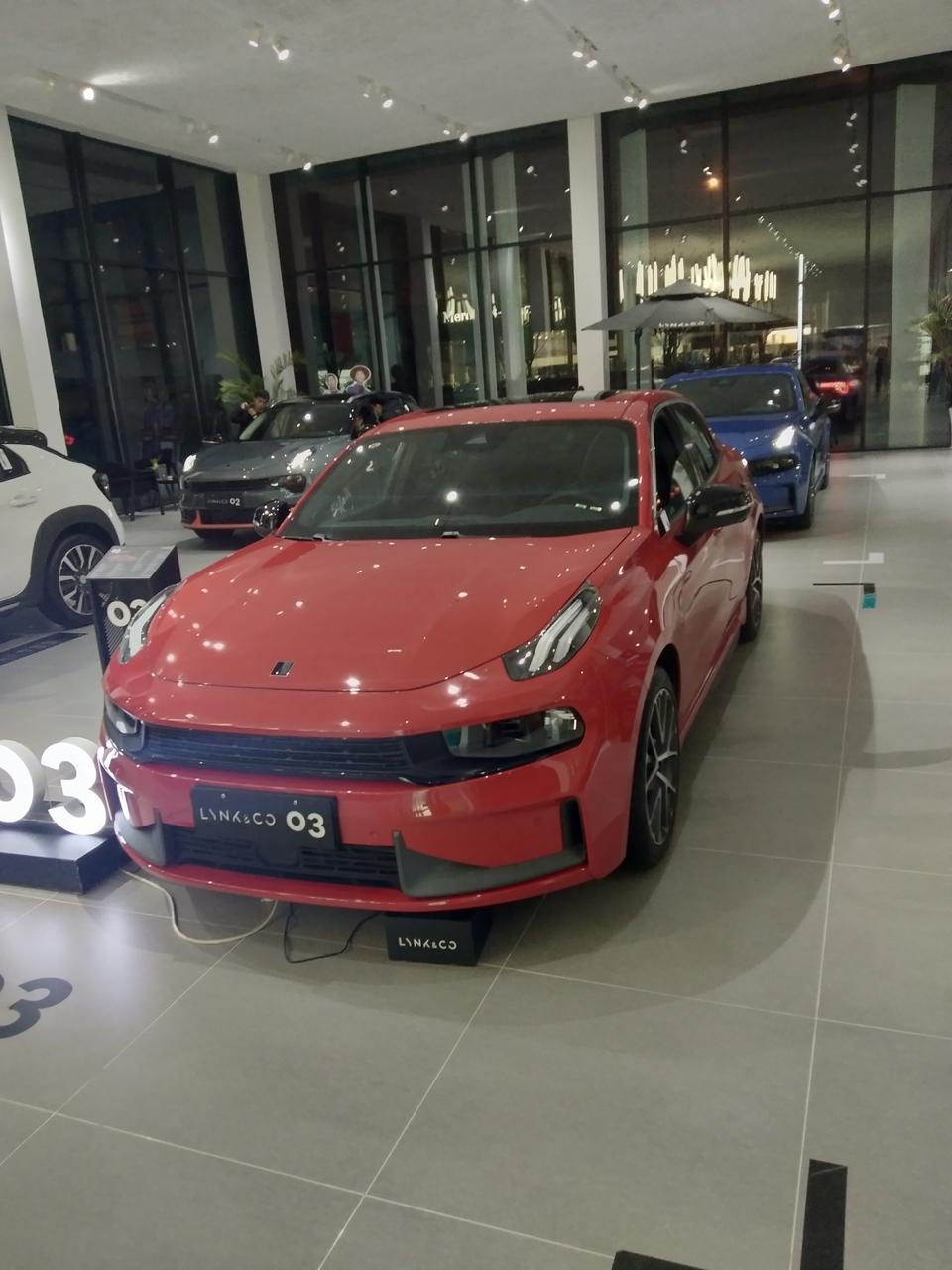 领克03-我这个月出定的2020款03红色，指导价13880，优惠13000，裸车价125800，国六排放标准，这个价买贵了吗？